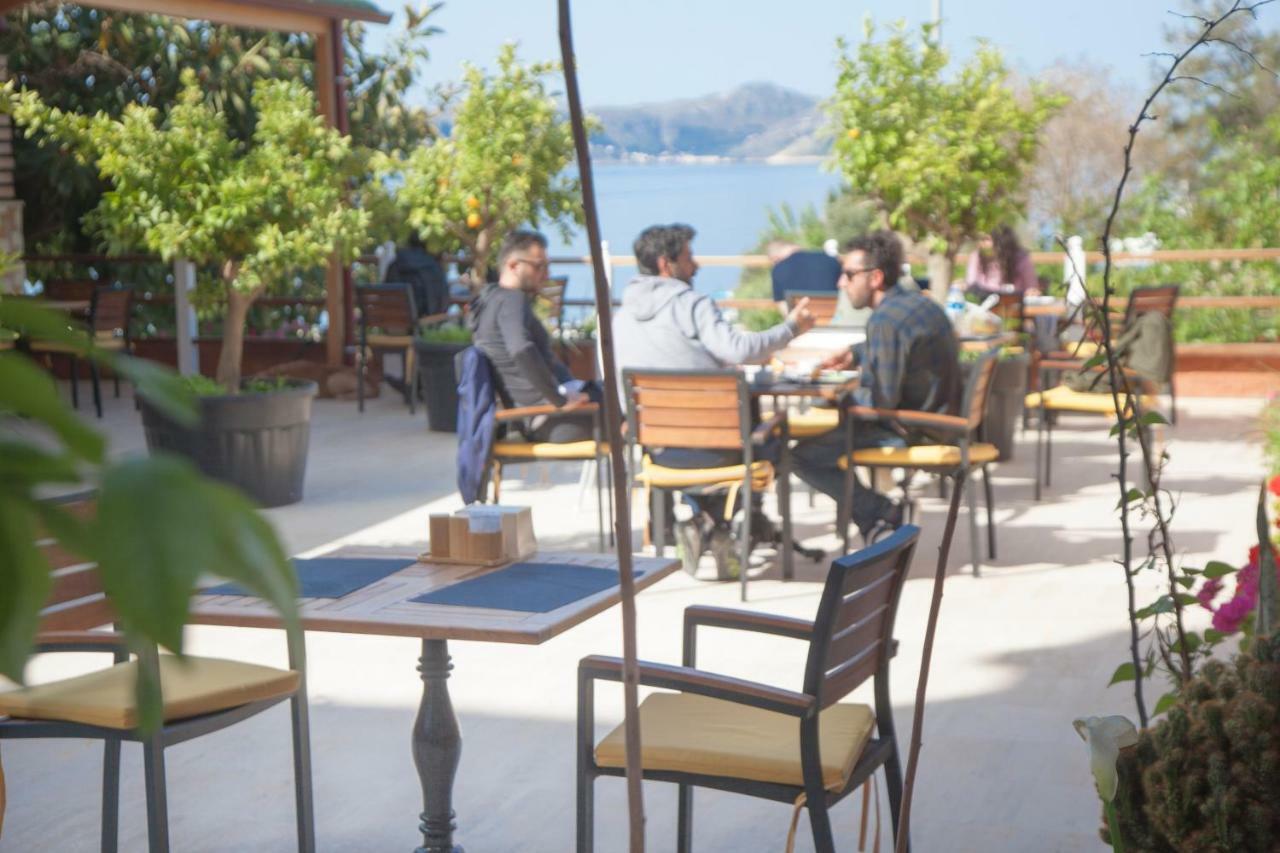 Hotel Ferah Kaş Ngoại thất bức ảnh