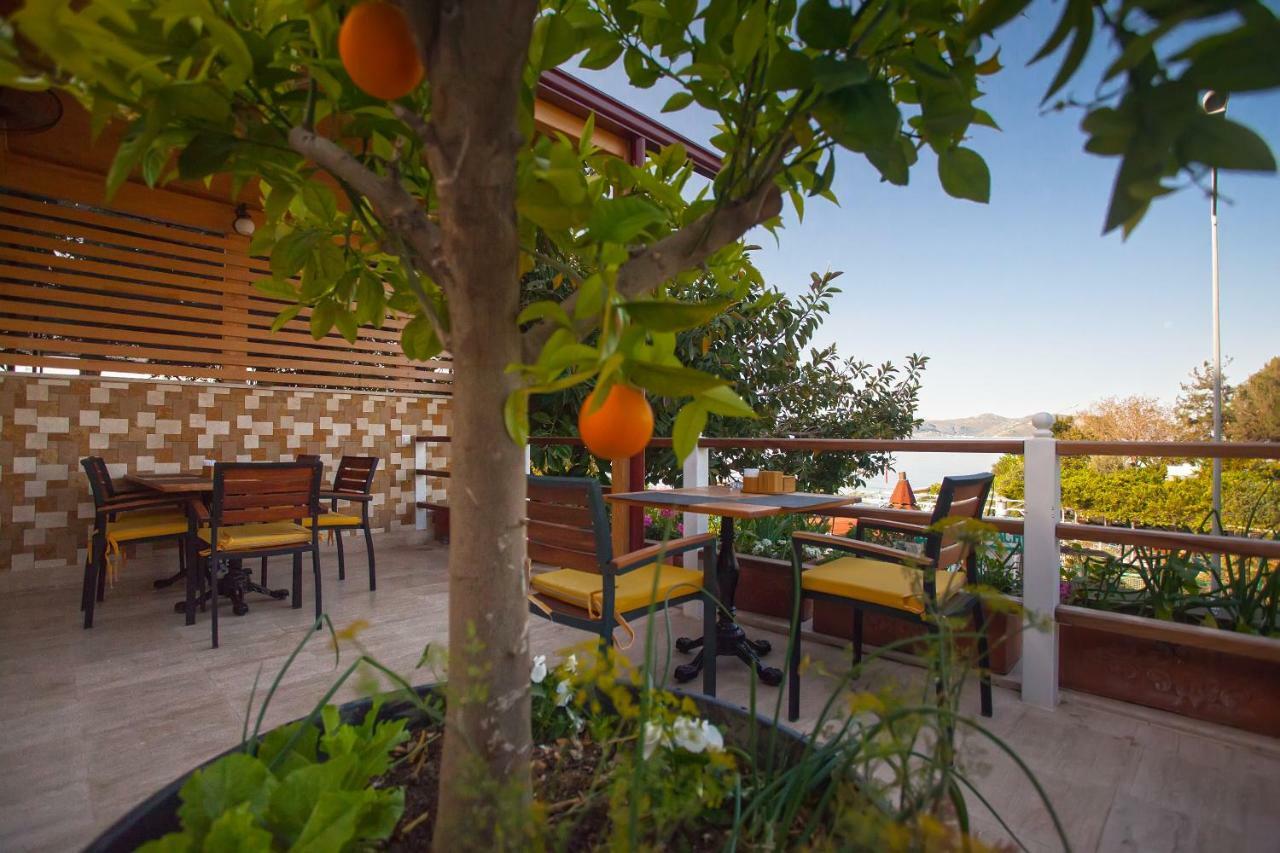 Hotel Ferah Kaş Ngoại thất bức ảnh